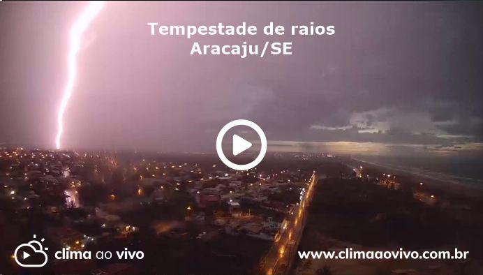 na imagem mostra a tempestade raio em aracaju no estado de sergipe